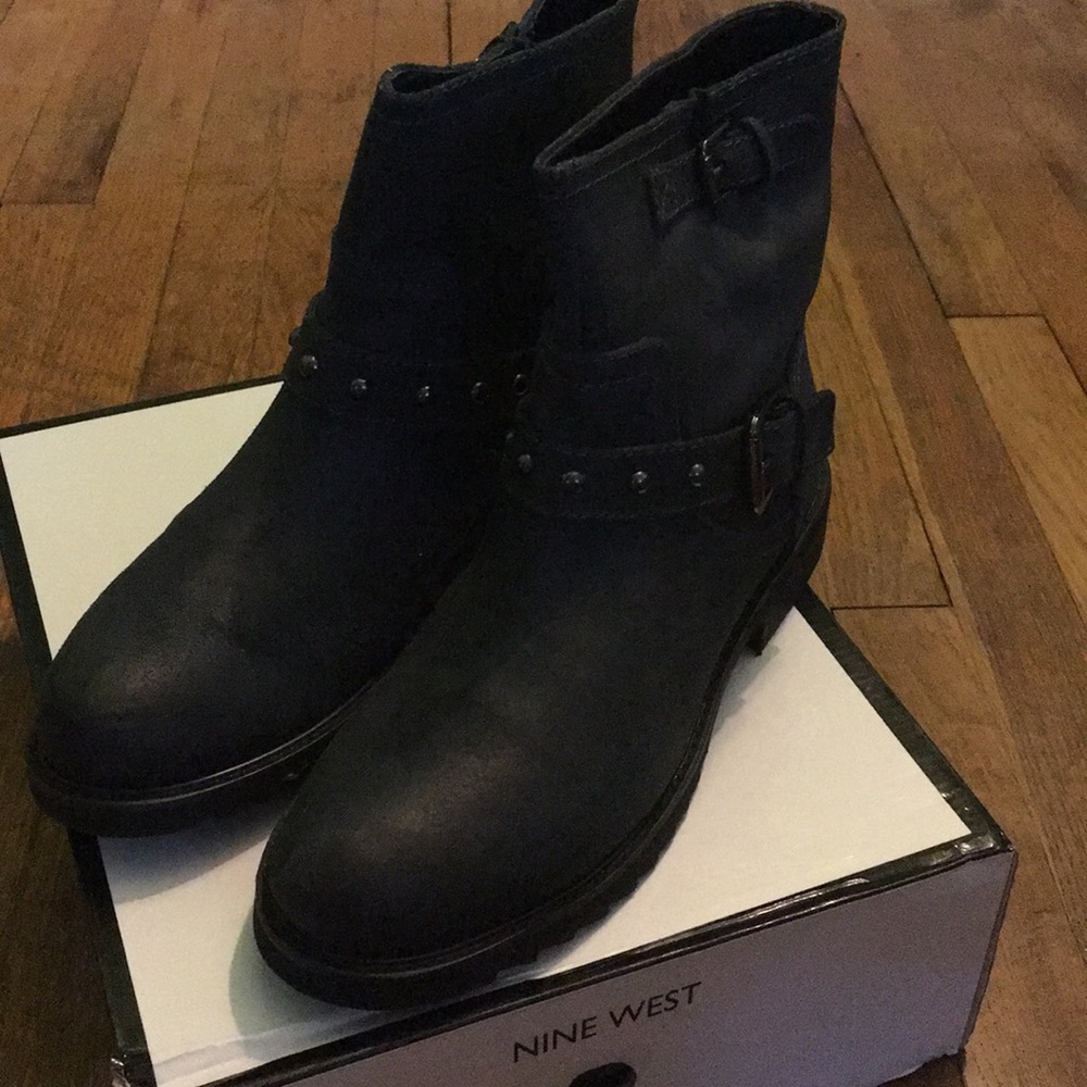 Nine West Leather Combat Boot!